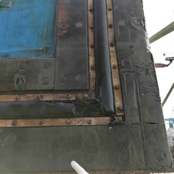坞门止水承压垫：水利工程的高性能密封解决方案